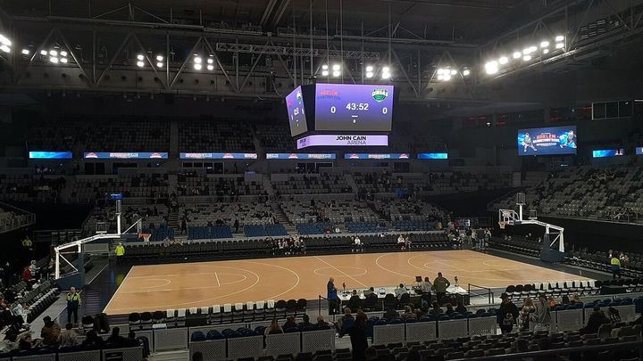 放走2名功勋领袖，砸2亿买3名U23，马雷斯卡的曼城重建之路冒险吗｜ROR体育首页（封面配图）